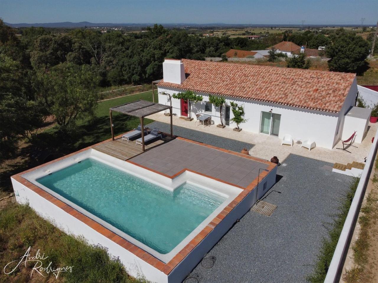 The Red Door Bed & Breakfast Estremoz Luaran gambar
